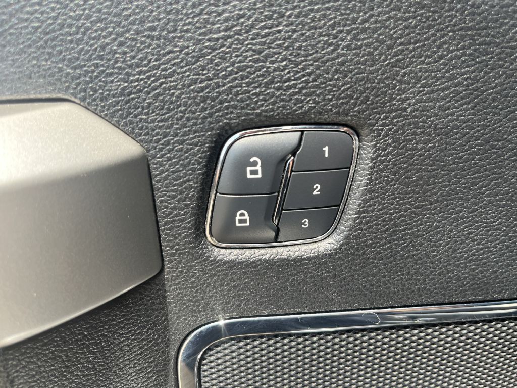 2017 Ford F-250 Image 20