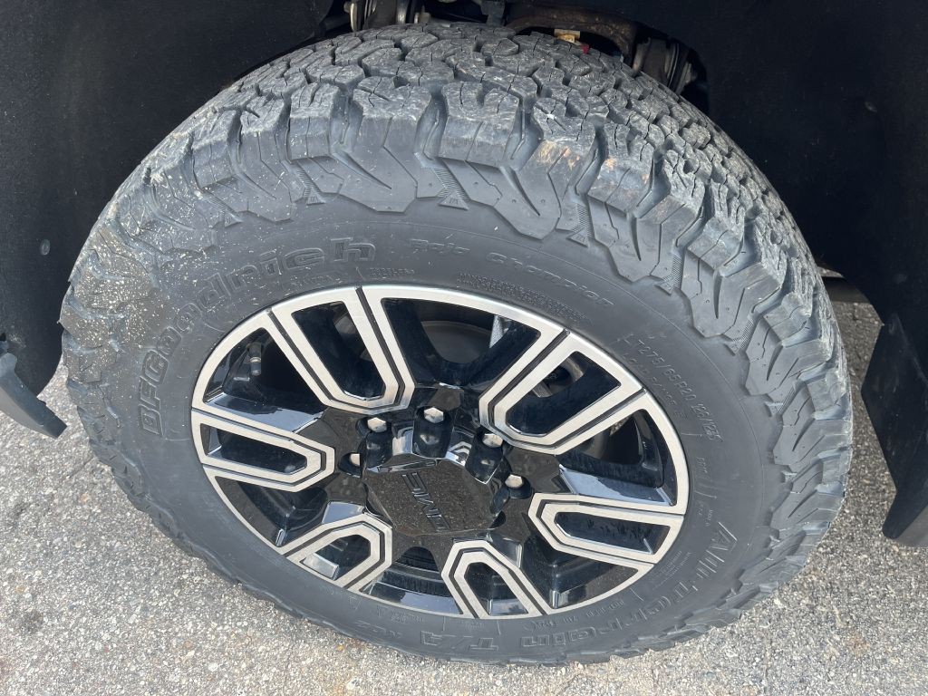 2020 GMC Sierra 2500 Image 17