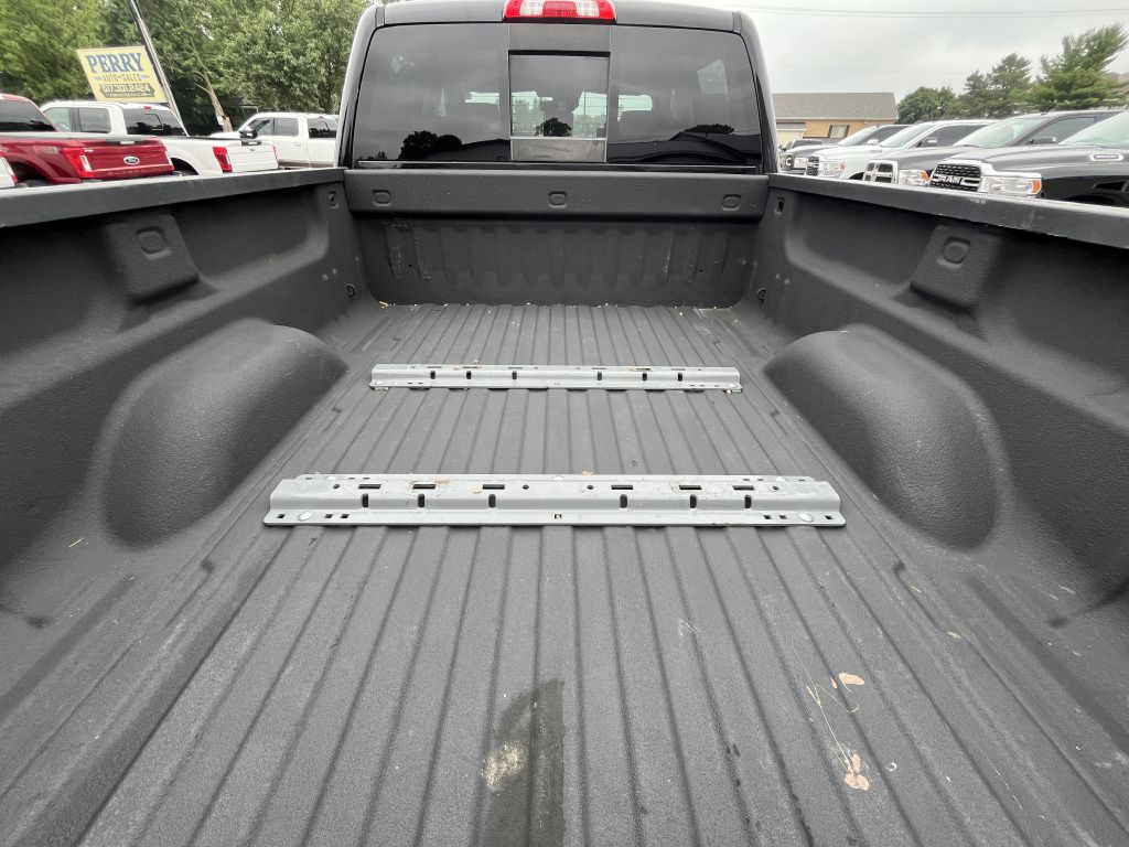 2018 Chevrolet Silverado 1500 Image 8