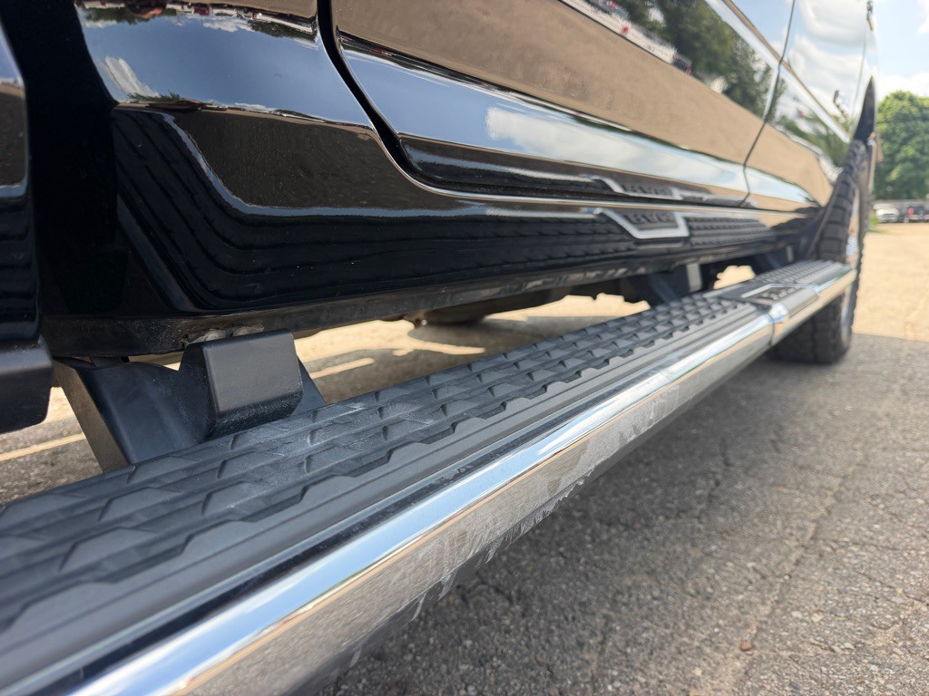 2022 RAM 3500 Image 10