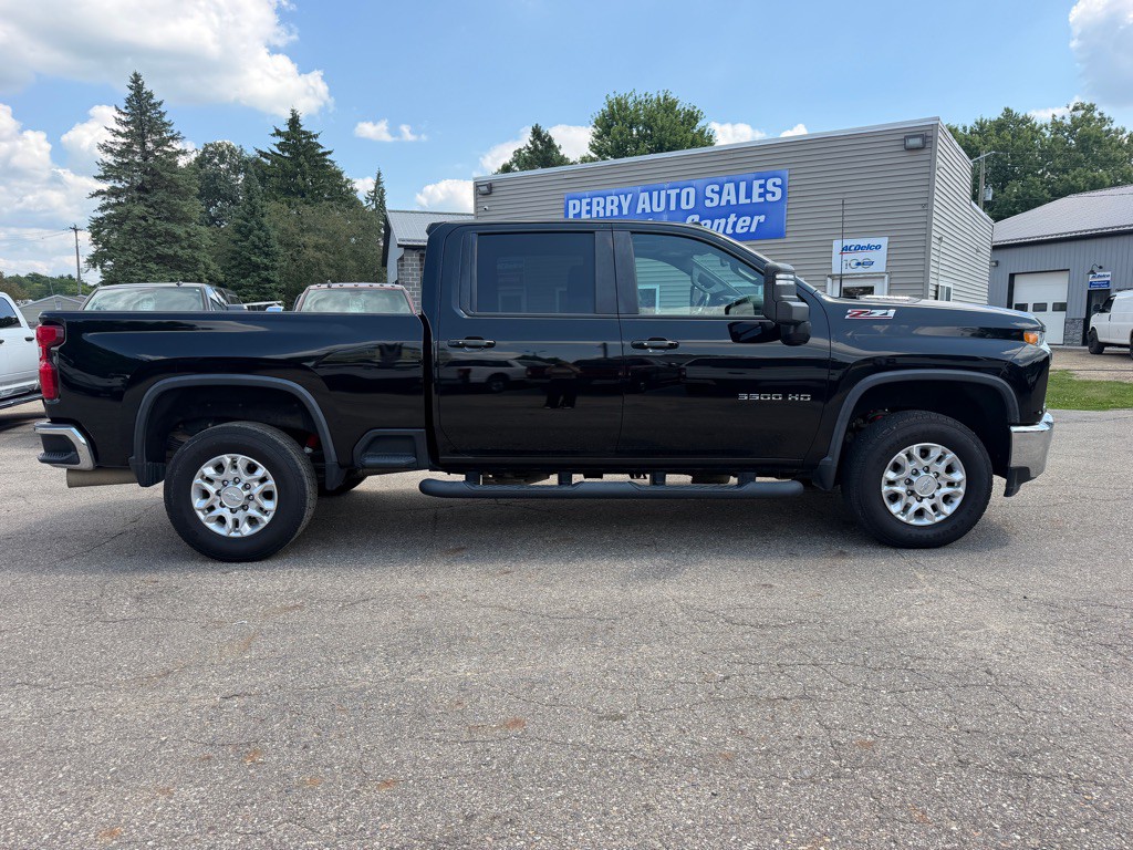 2020 Chevrolet Silverado 1500 Image 1