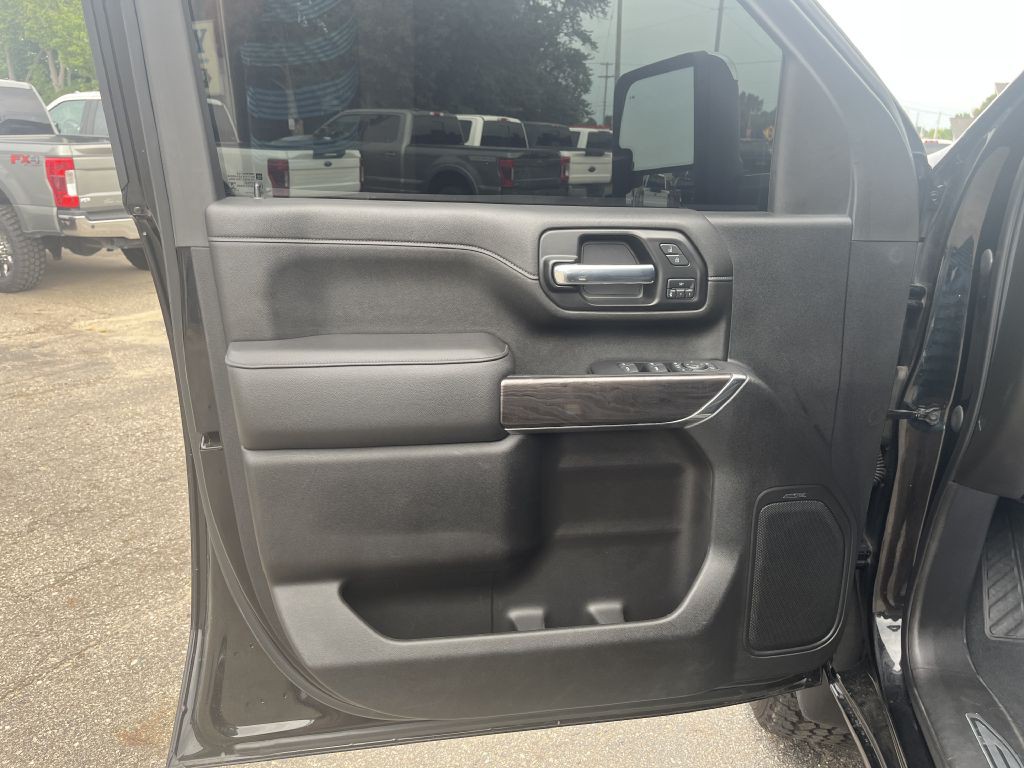 2022 Chevrolet Silverado 1500 Image 18