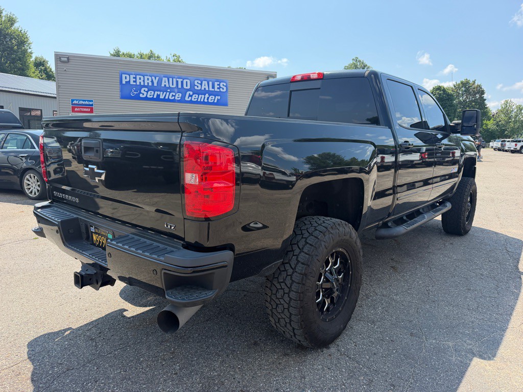 2018 Chevrolet Silverado 1500 Image 6