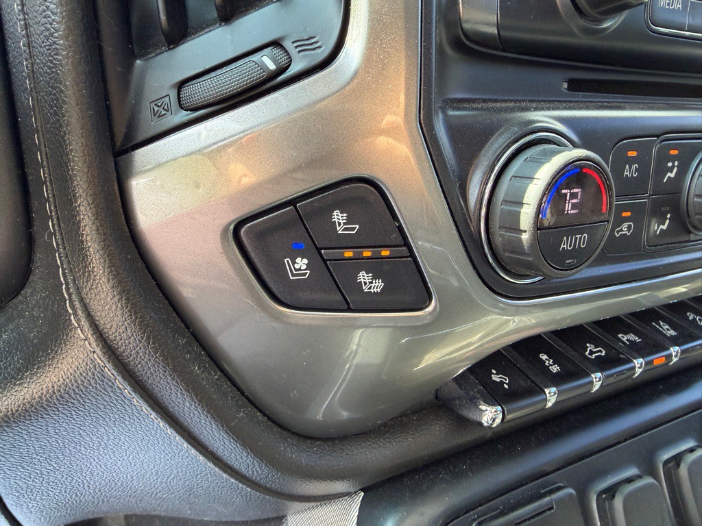 2018 Chevrolet Silverado 1500 Image 25