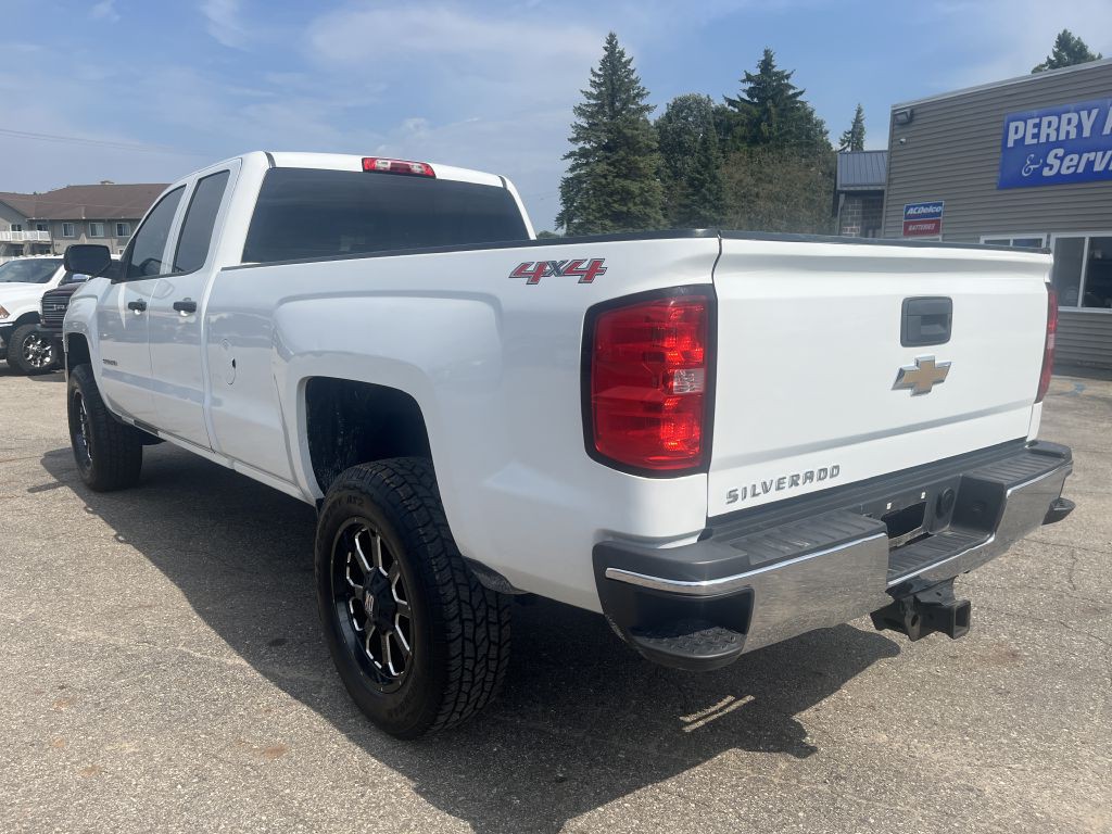 2015 Chevrolet Silverado 1500 Image 9
