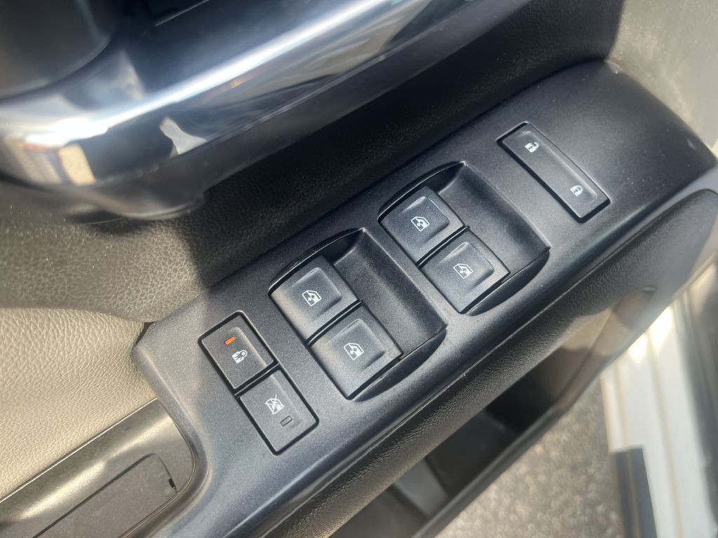 2015 Chevrolet Silverado 1500 Image 19