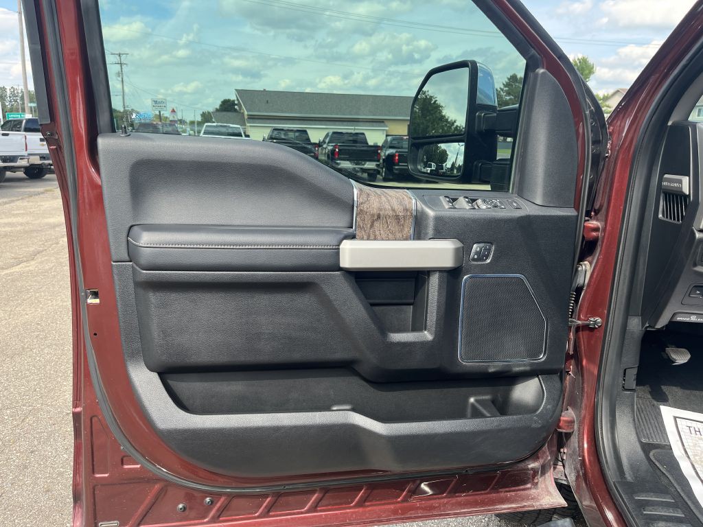 2017 Ford F-250 Image 18