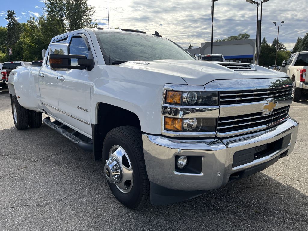 2018 Chevrolet Silverado 1500 Image 4