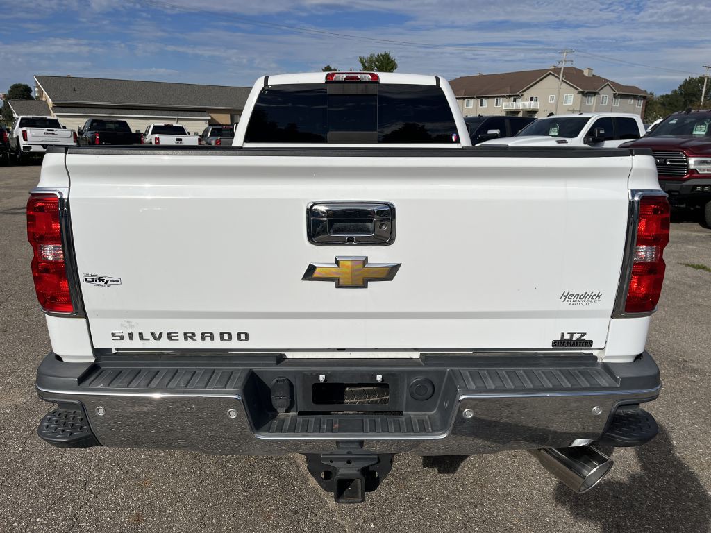 2018 Chevrolet Silverado 1500 Image 8