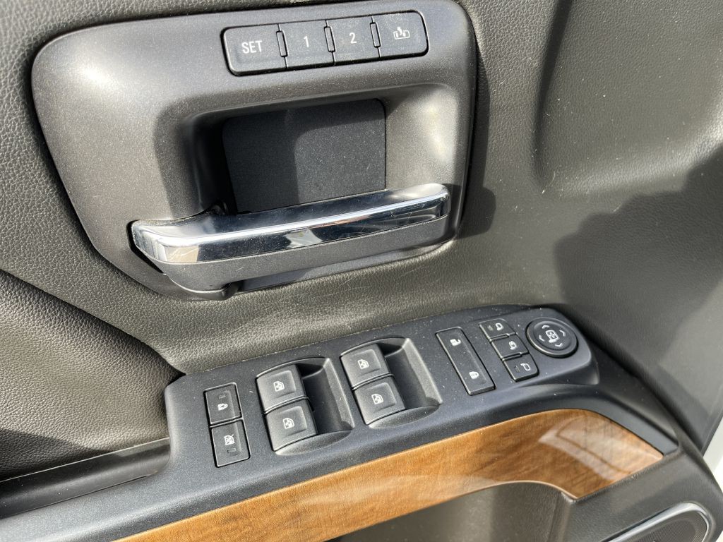 2018 Chevrolet Silverado 1500 Image 16