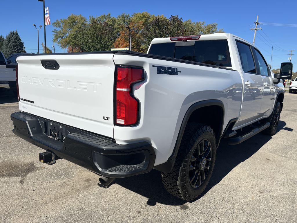 2025 Chevrolet Silverado 1500 Image 6