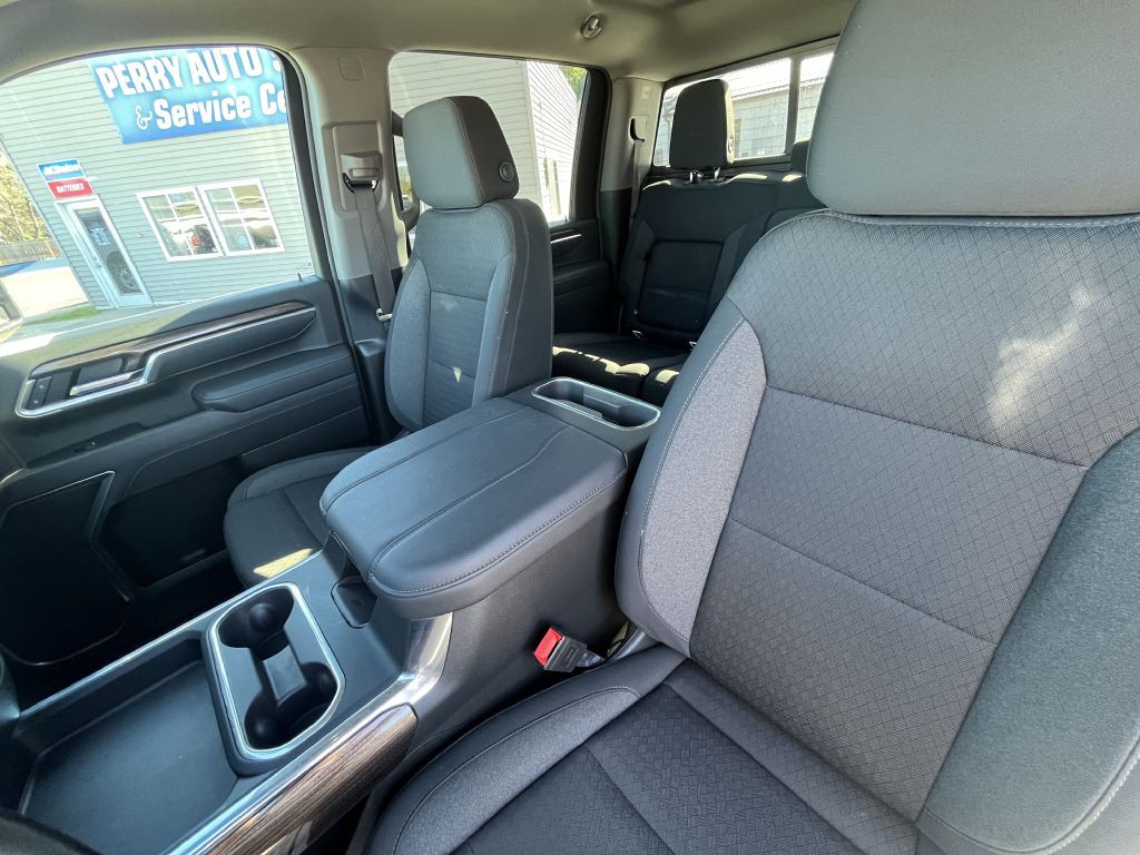 2025 Chevrolet Silverado 1500 Image 24