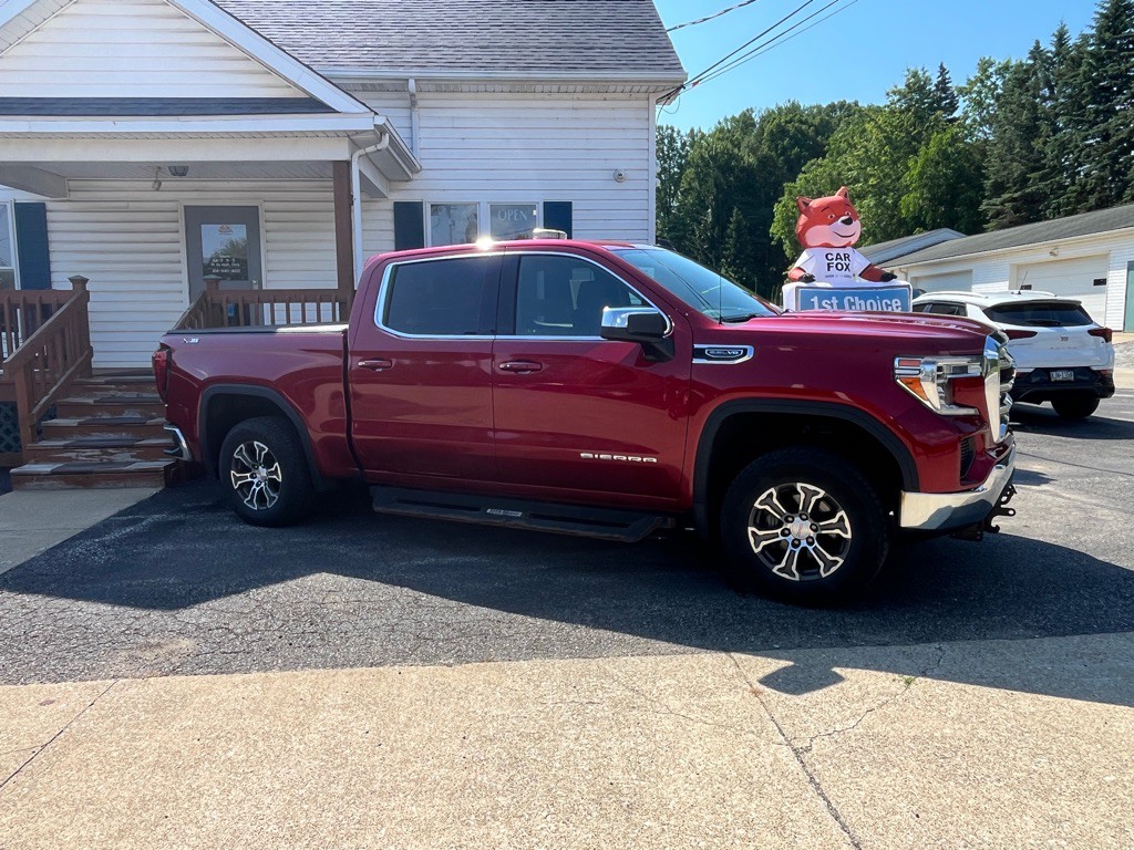 2019 GMC Sierra Image 2