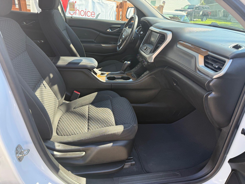 2018 GMC Acadia Image 5