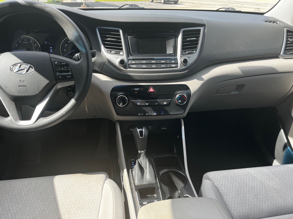 2017 Hyundai Tucson Image 10