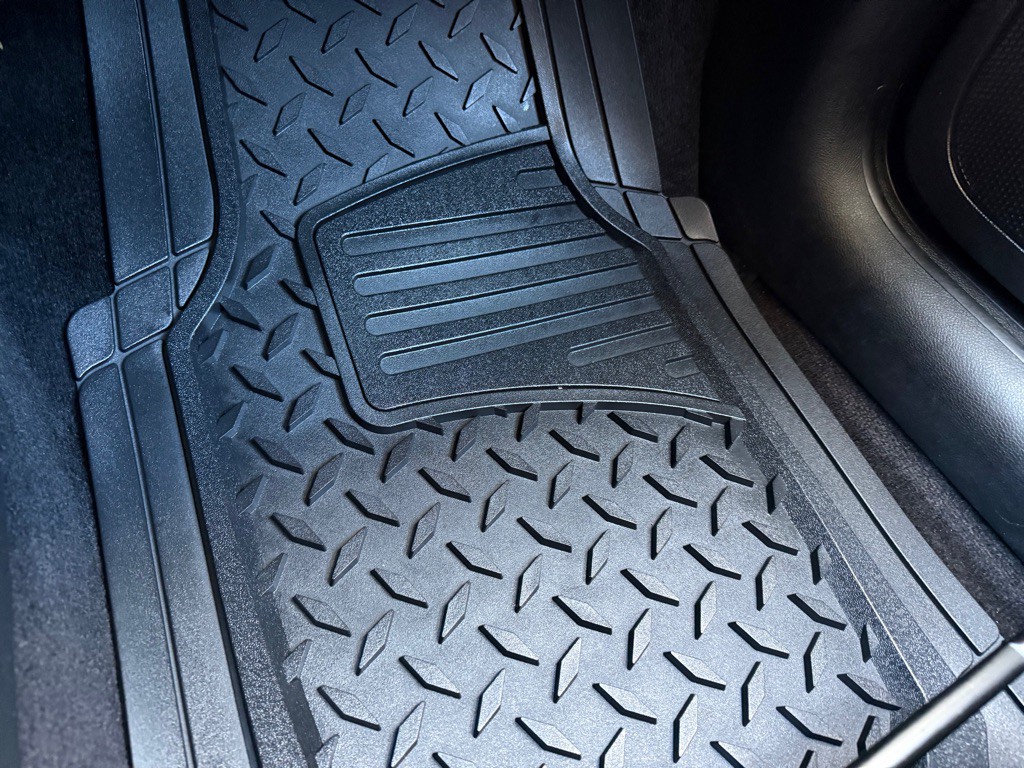 2016 Jeep Cherokee Image 21