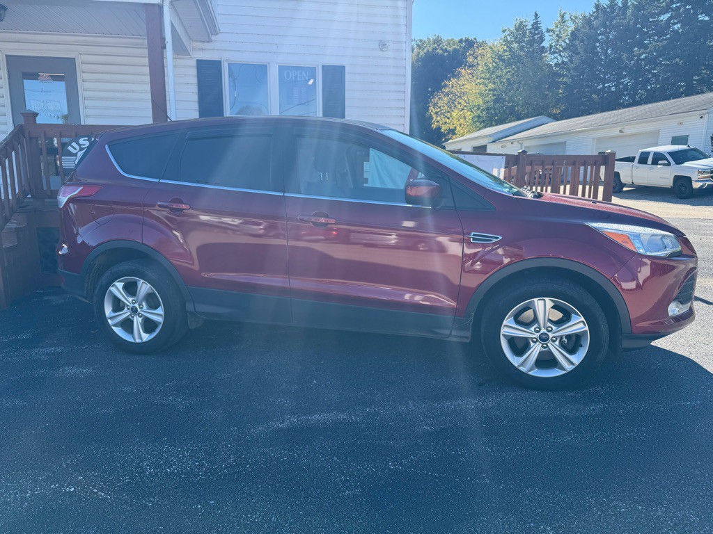 2013 Ford Escape Image 2
