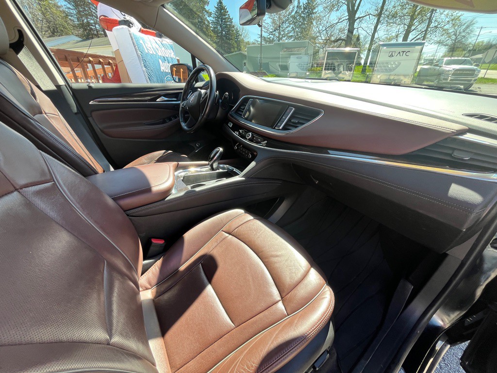 2018 Buick Enclave Image 4