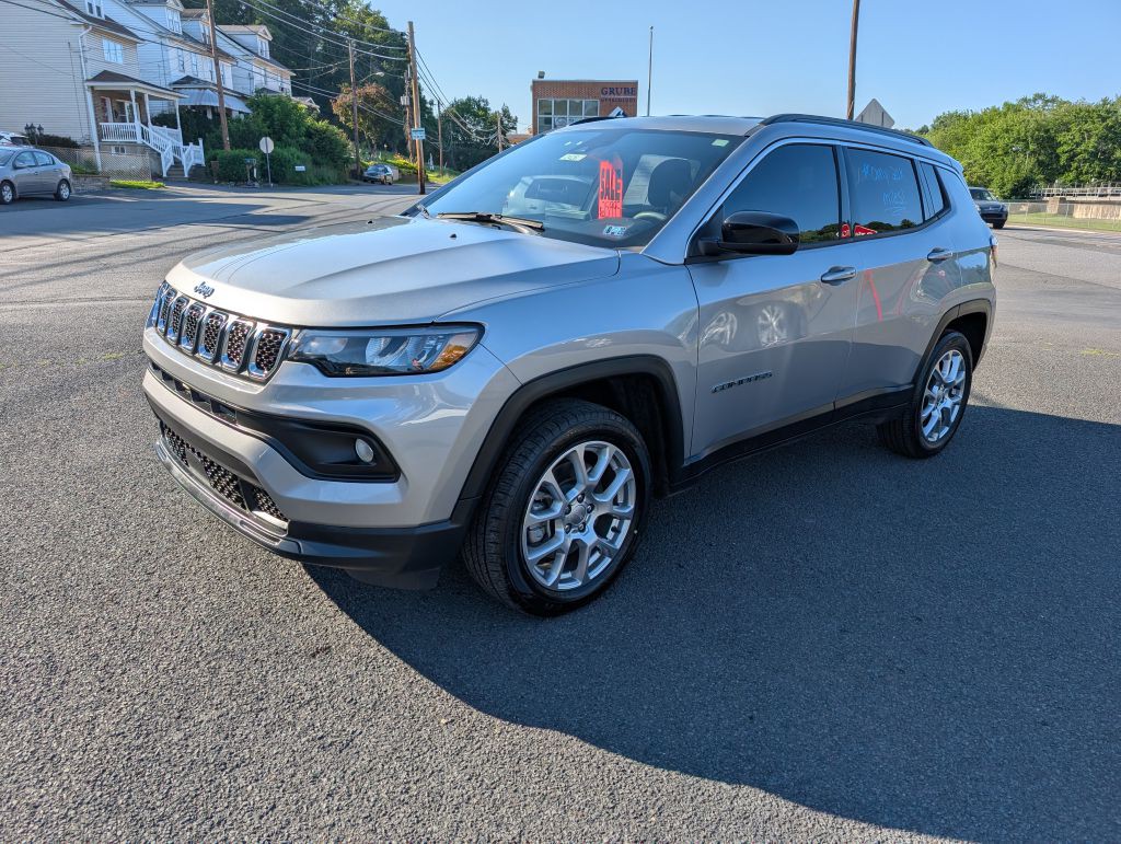 2023 Jeep Compass Image 1