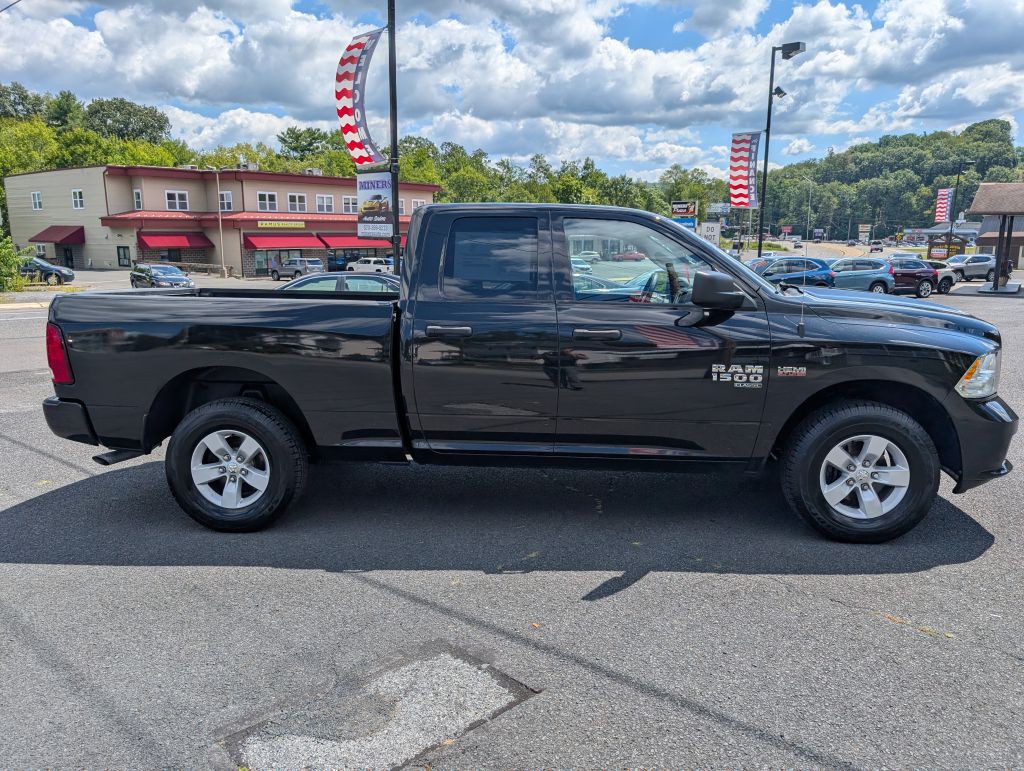 2019 RAM 1500 Image 2