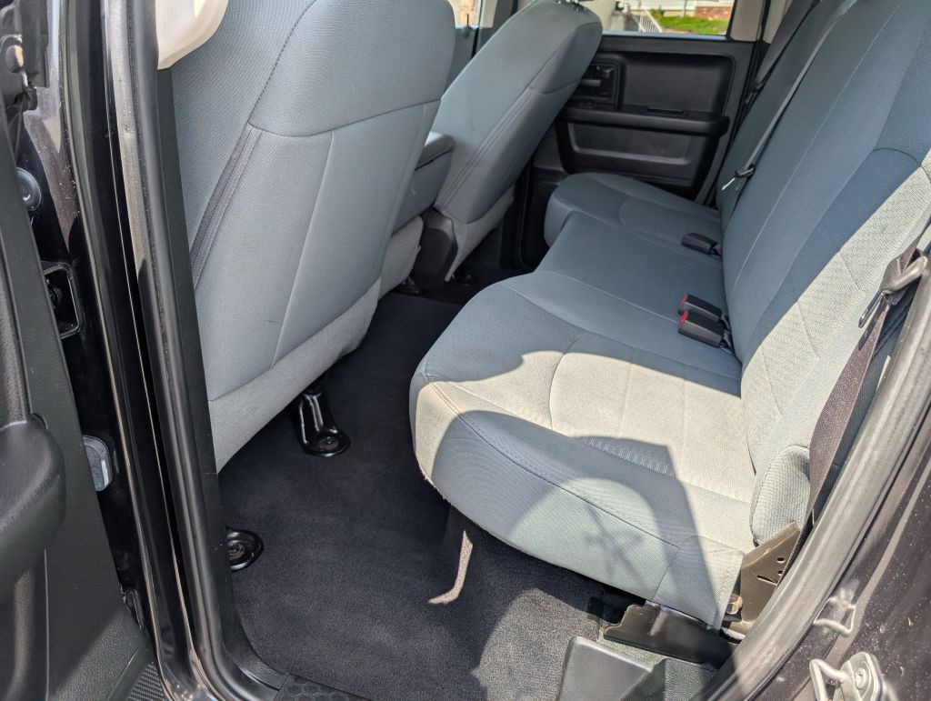 2019 RAM 1500 Image 5