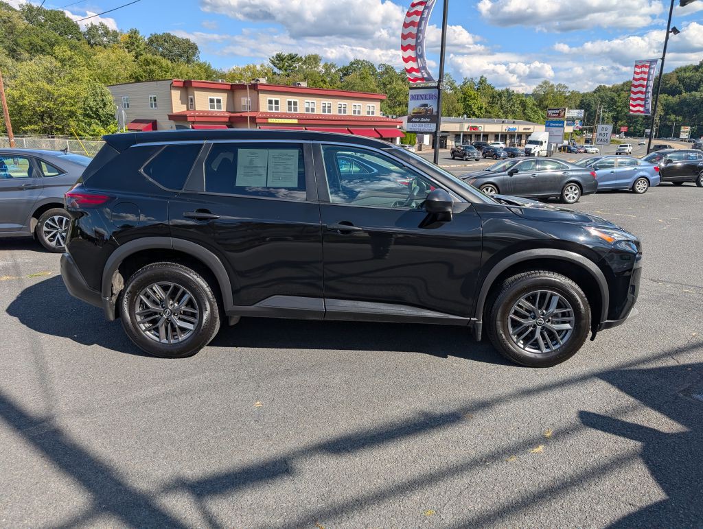 2023 Nissan Rogue Image 2
