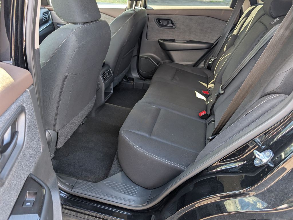 2023 Nissan Rogue Image 5