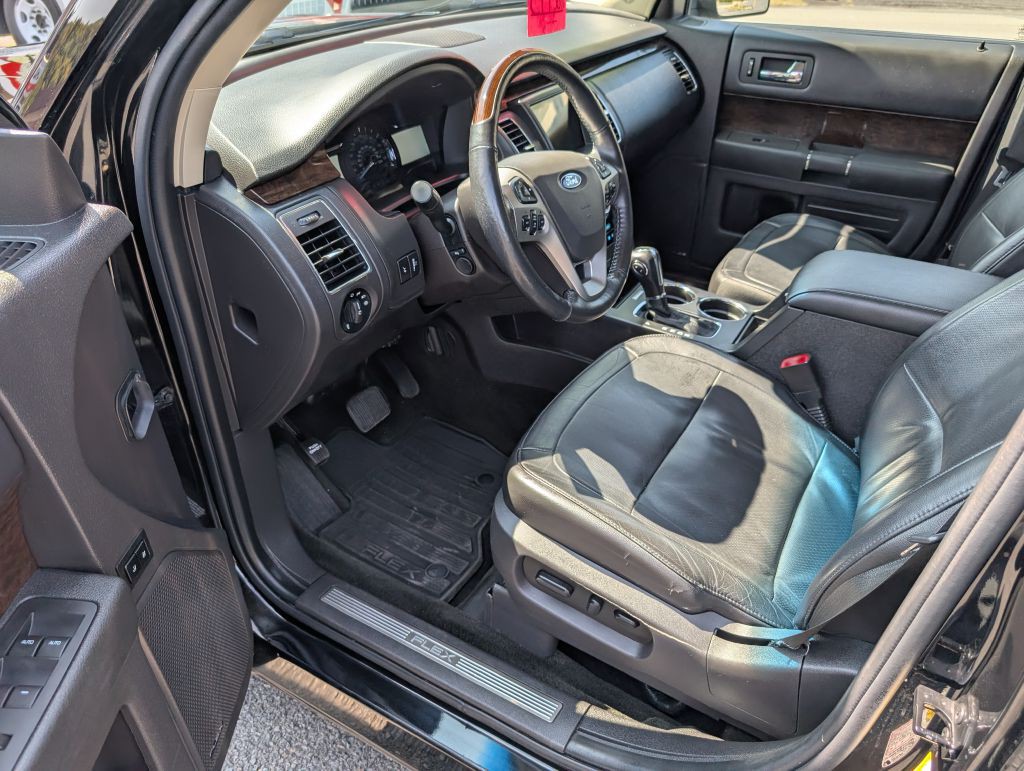 2016 Ford Flex Image 6