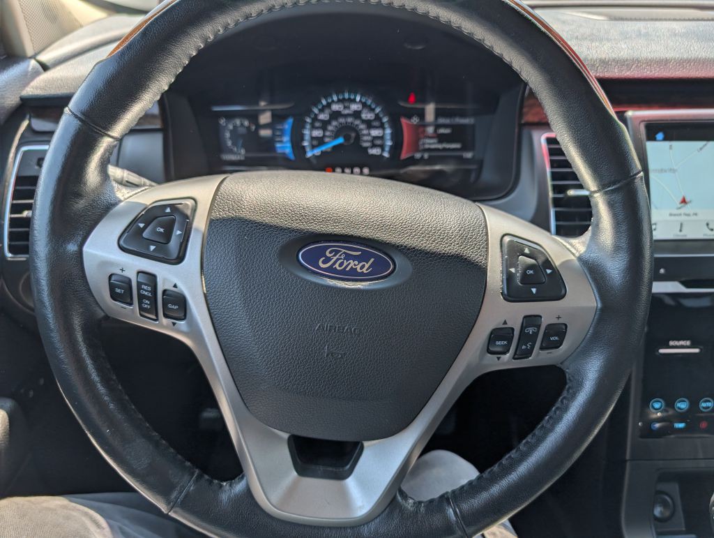 2016 Ford Flex Image 9