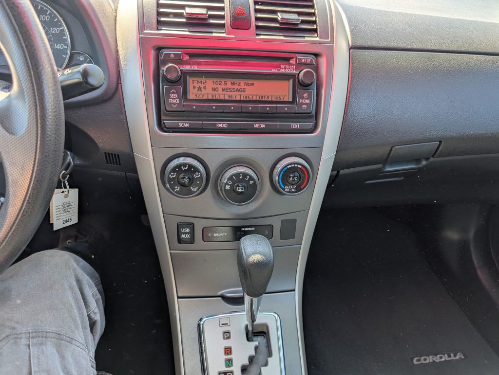 2012 Toyota Corolla Image 6