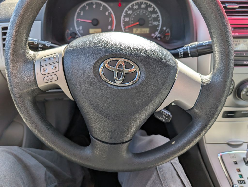 2012 Toyota Corolla Image 8