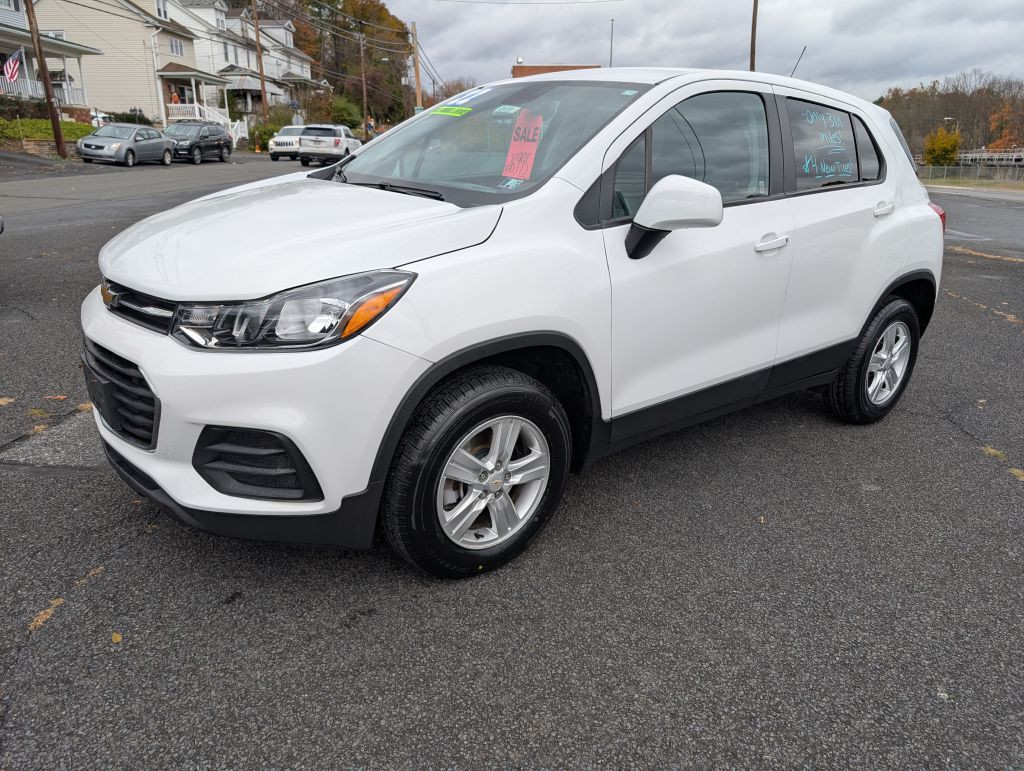 2022 Chevrolet Trax Image 1