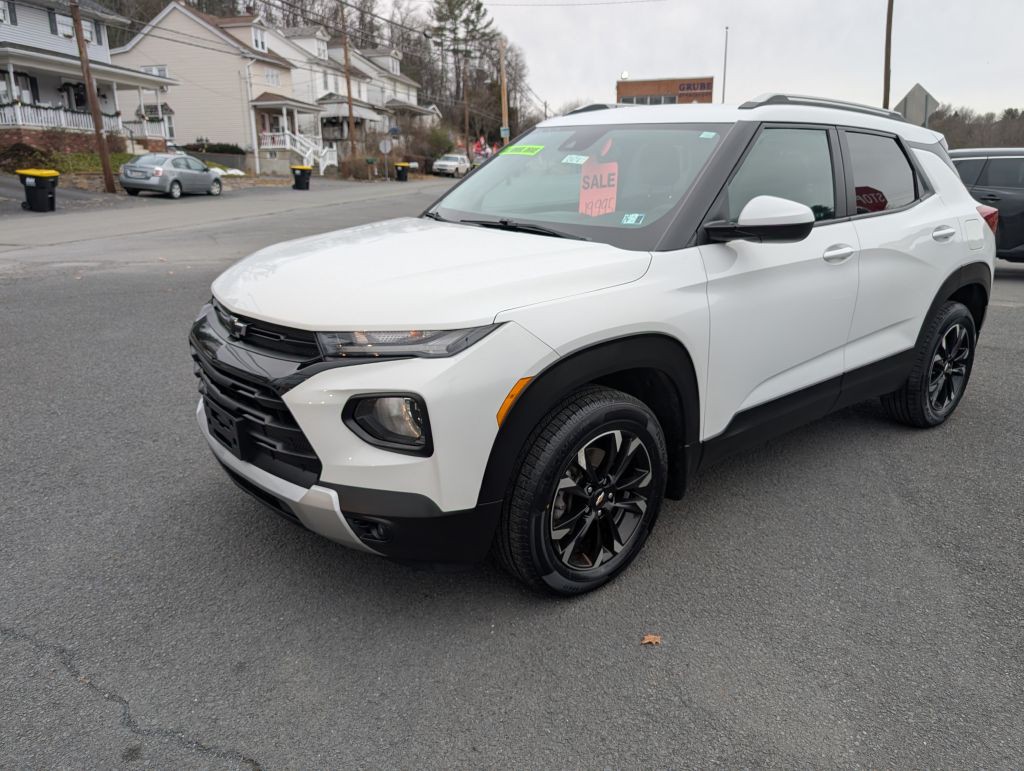 2022 Chevrolet Trailblazer Image 1