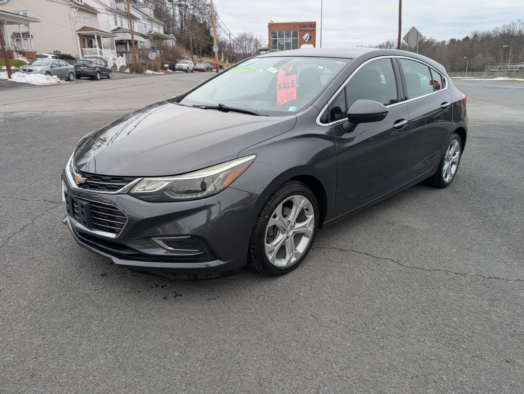 2017 Chevrolet Cruze Image 1