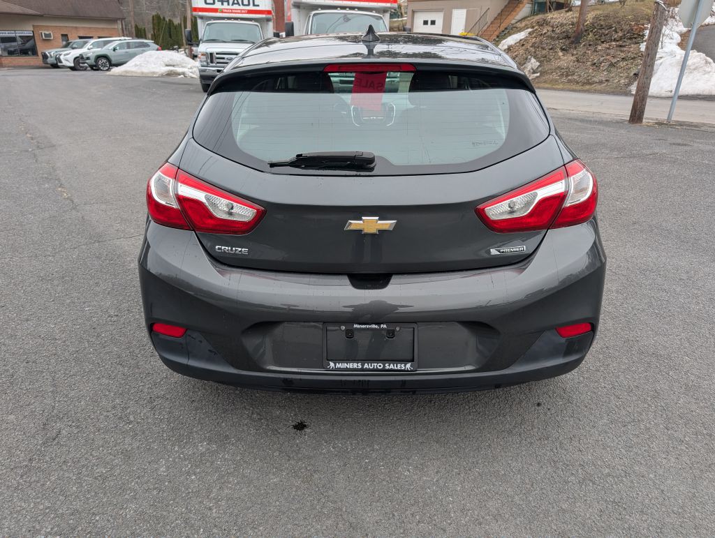 2017 Chevrolet Cruze Image 3