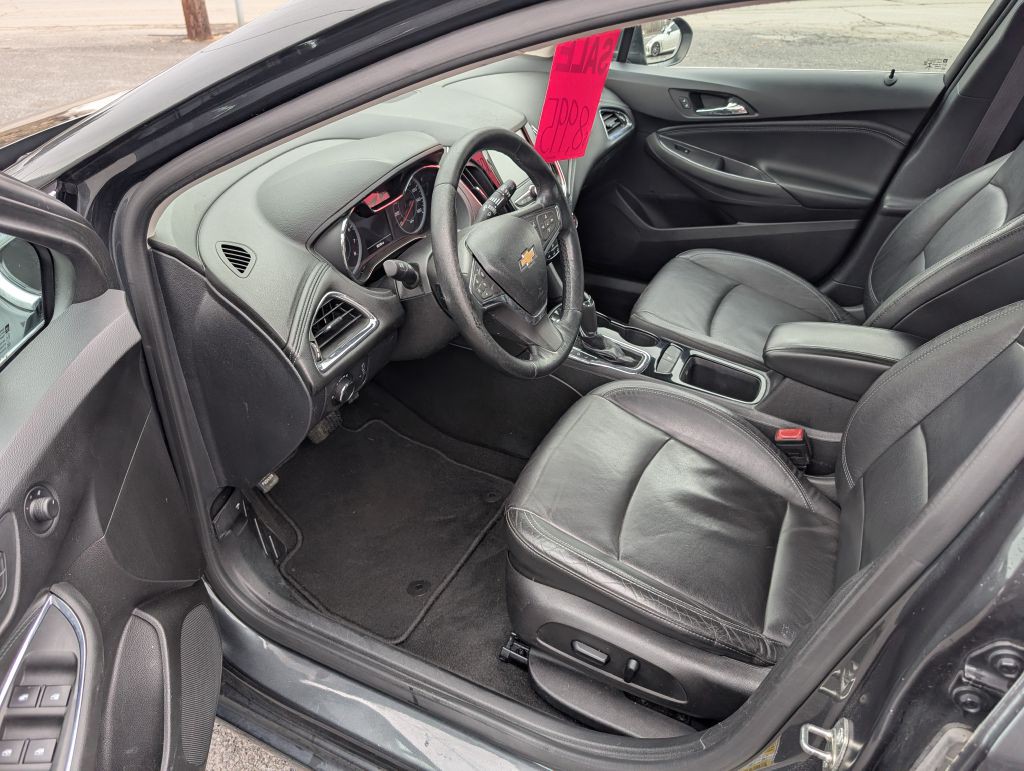 2017 Chevrolet Cruze Image 6