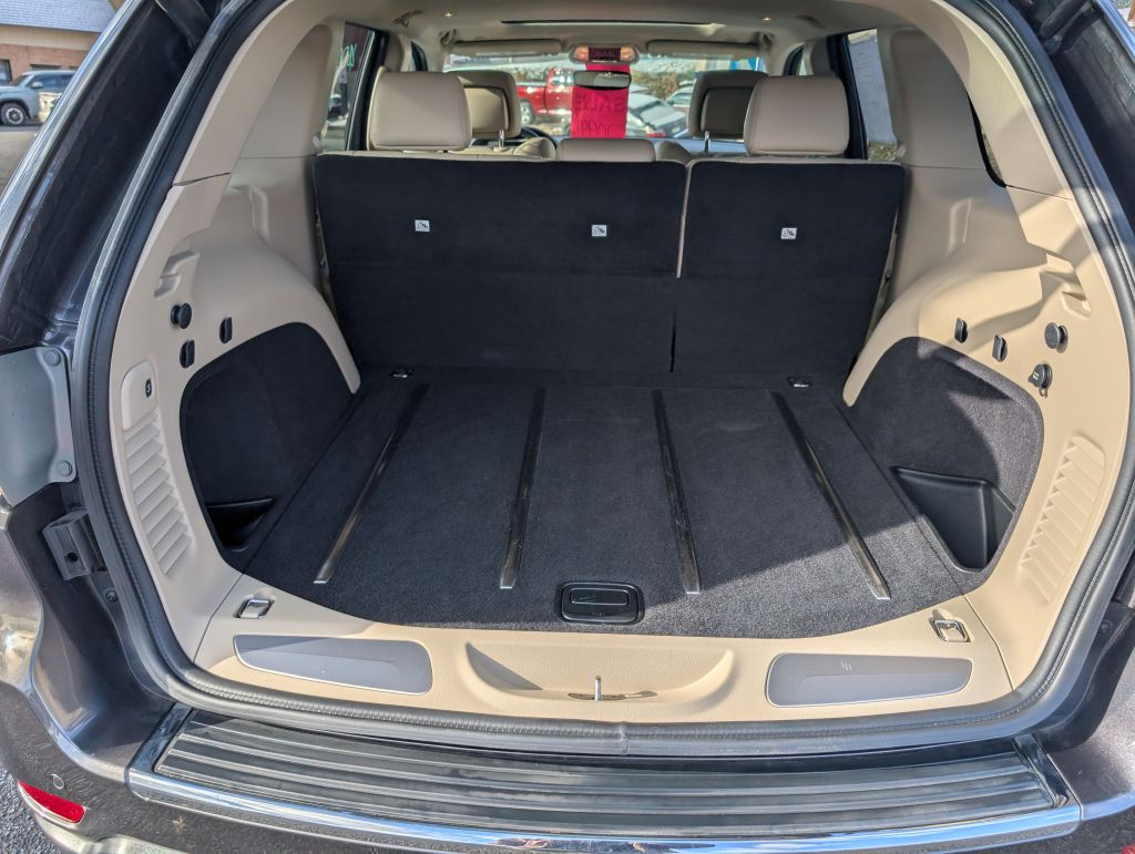 2017 Jeep Grand Cherokee Image 4