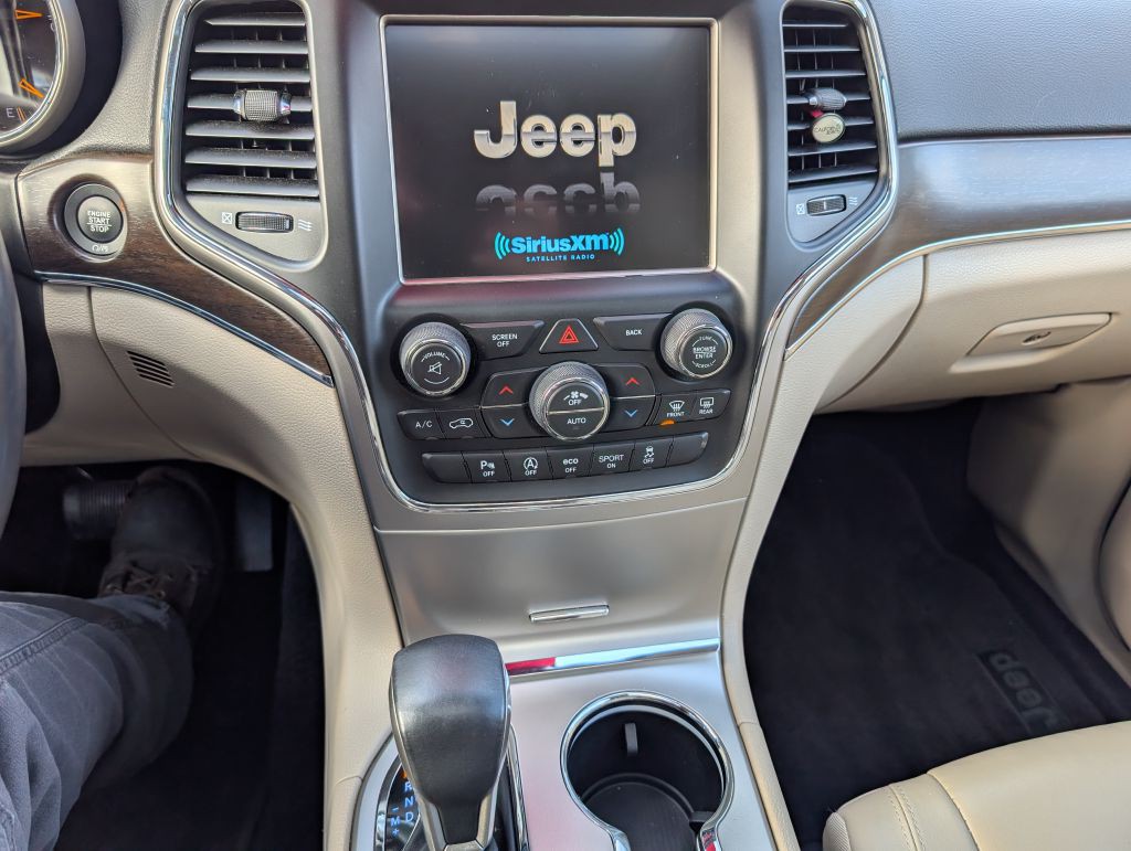 2017 Jeep Grand Cherokee Image 7