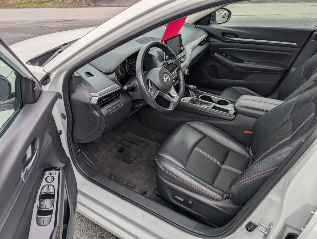 2024 Nissan Altima Image 5