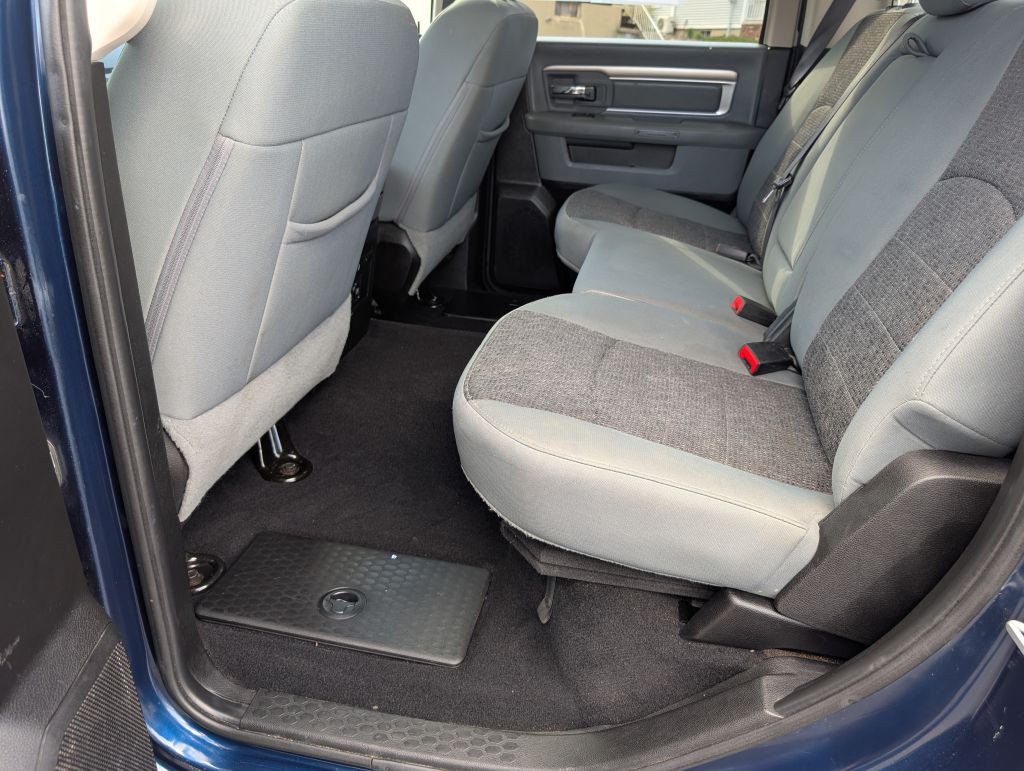 2019 RAM 1500 Image 5