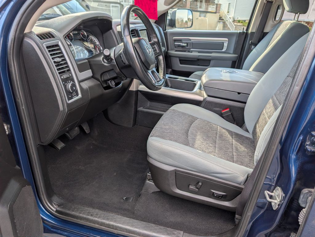 2019 RAM 1500 Image 6