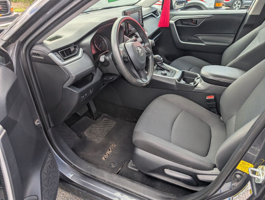 2019 Toyota Rav4 Image 5