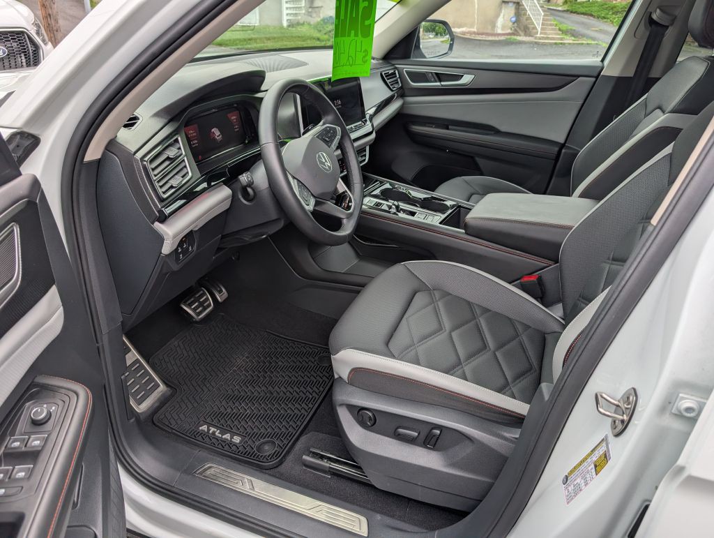2026 Volkswagen Atlas Image 6