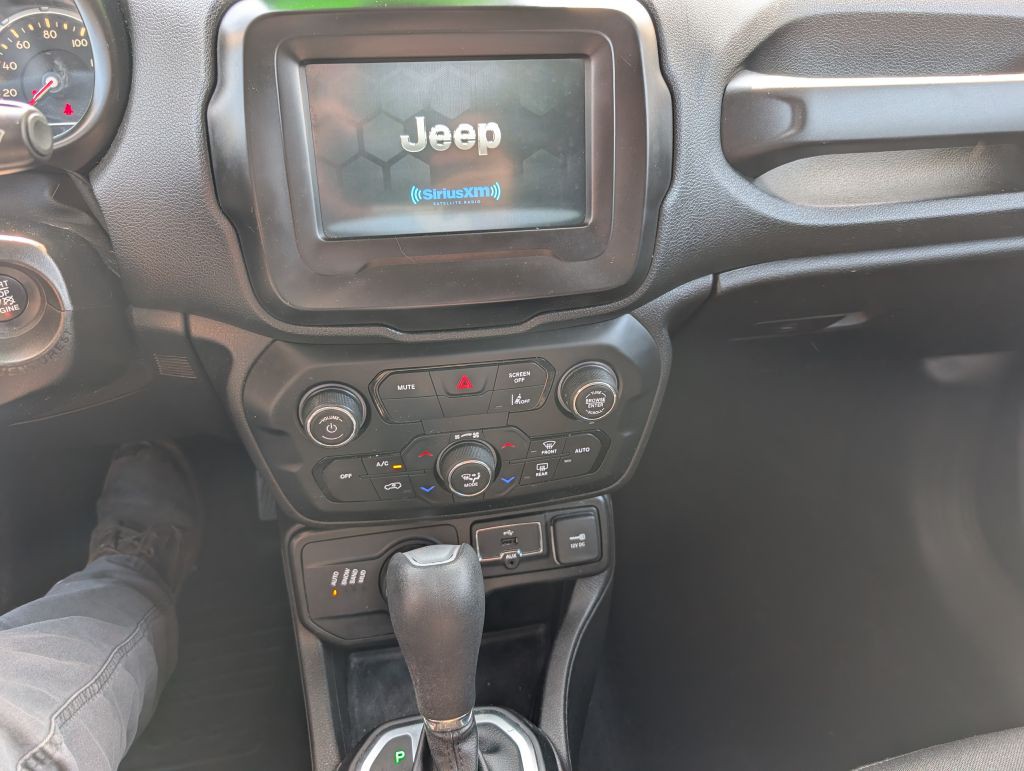 2021 Jeep Renegade Image 7