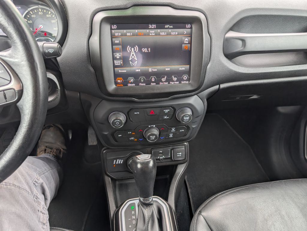 2021 Jeep Renegade Image 7