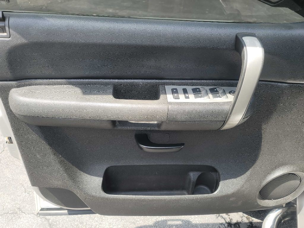 2008 Chevrolet Silverado 1500 Image 11