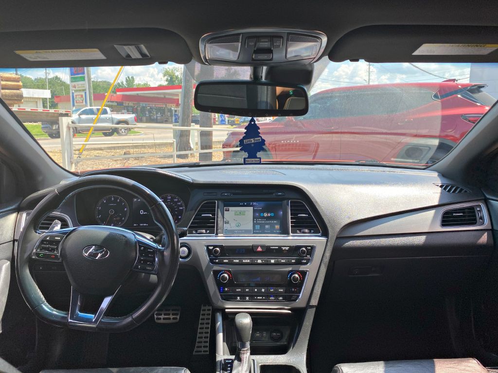 2015 Hyundai Sonata Image 15