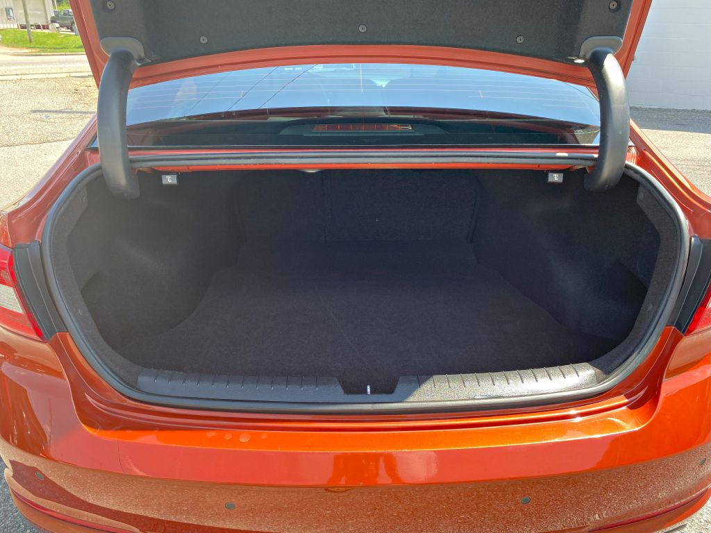 2015 Hyundai Sonata Image 18