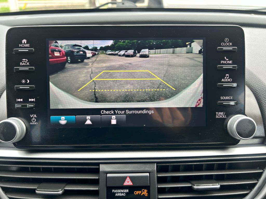 2018 Honda Accord Image 19