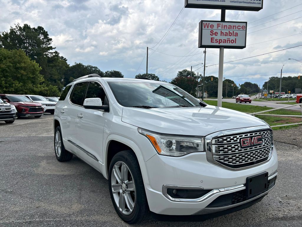 2017 GMC Acadia Image 2